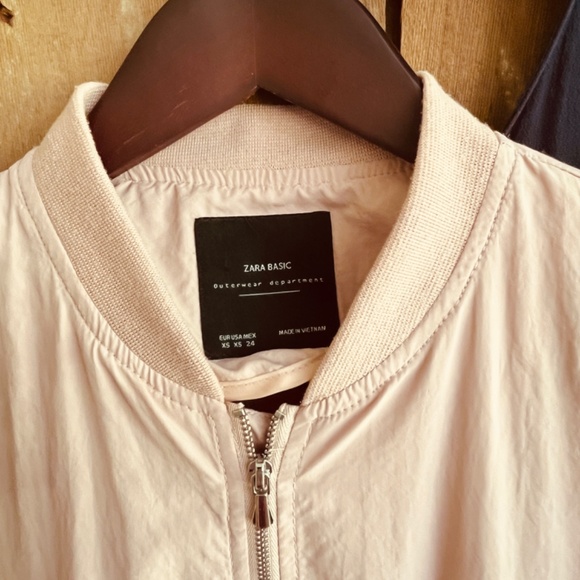 Zara Basic Womens Light Solid Pink Long Sleeve Wind Breaker Jacket Bomper  XS - Picture 6 of 12